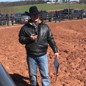 Meet your Posher, Josh